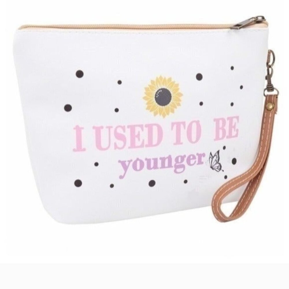 I Used To Be Younger White Canvas Zipper Pouch W/ Wristlet Strap-NEW